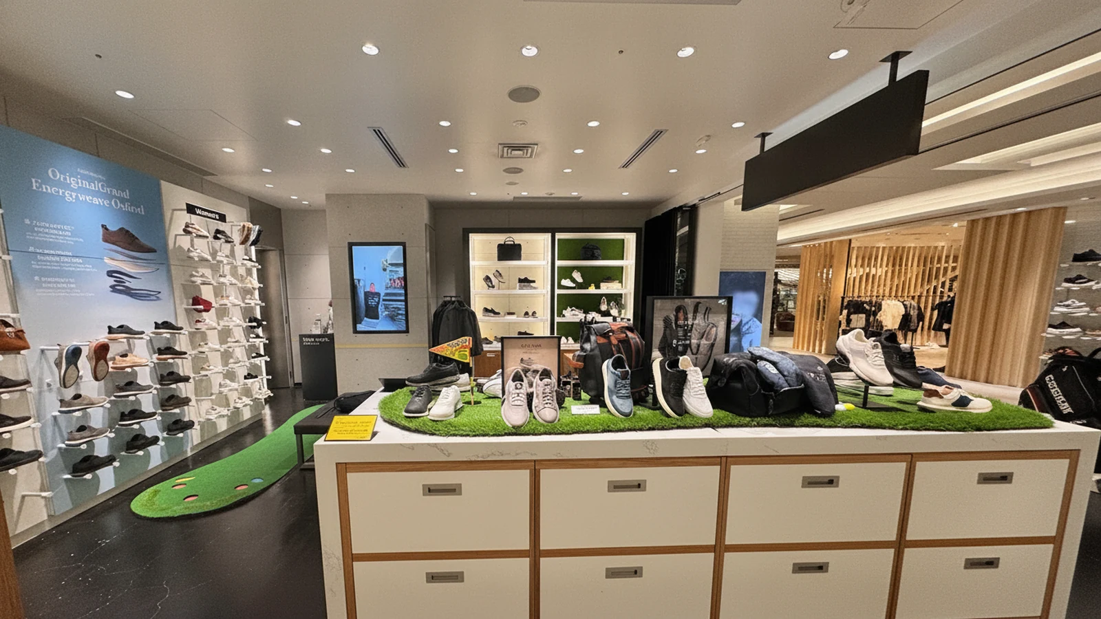 Cole Haan Ginza 히어로 이미지