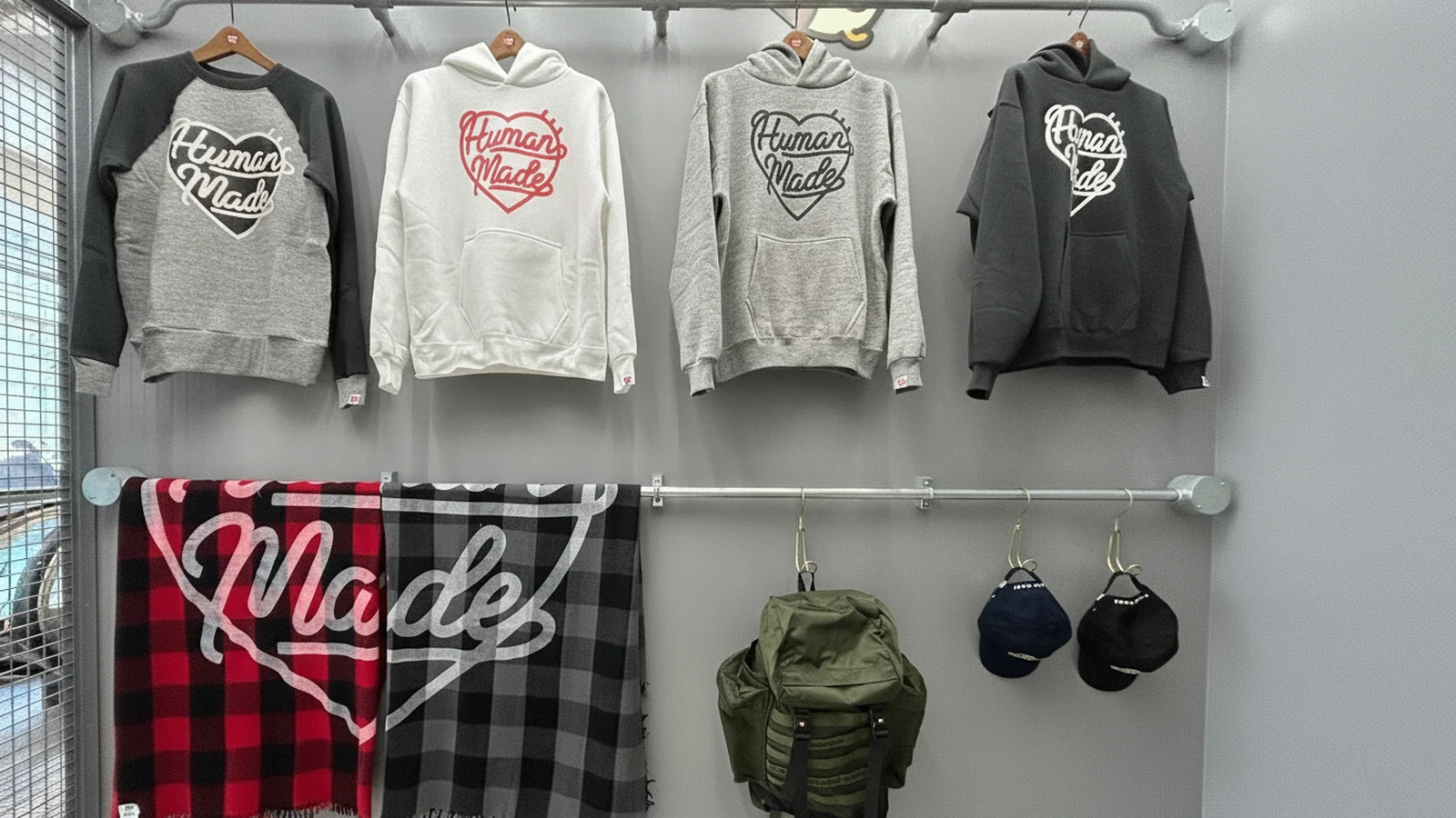 HUMAN MADE Harajuku 히어로 이미지